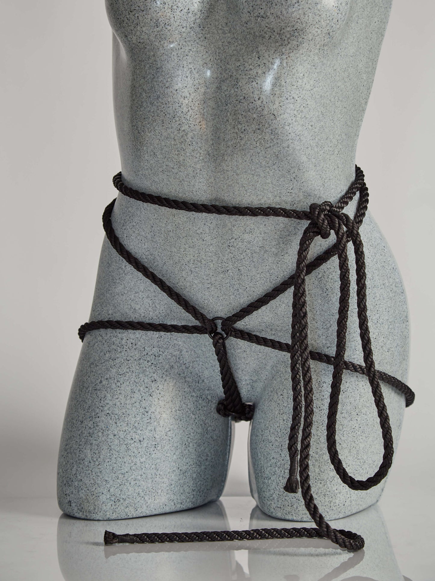 The Rope Harness (Black)